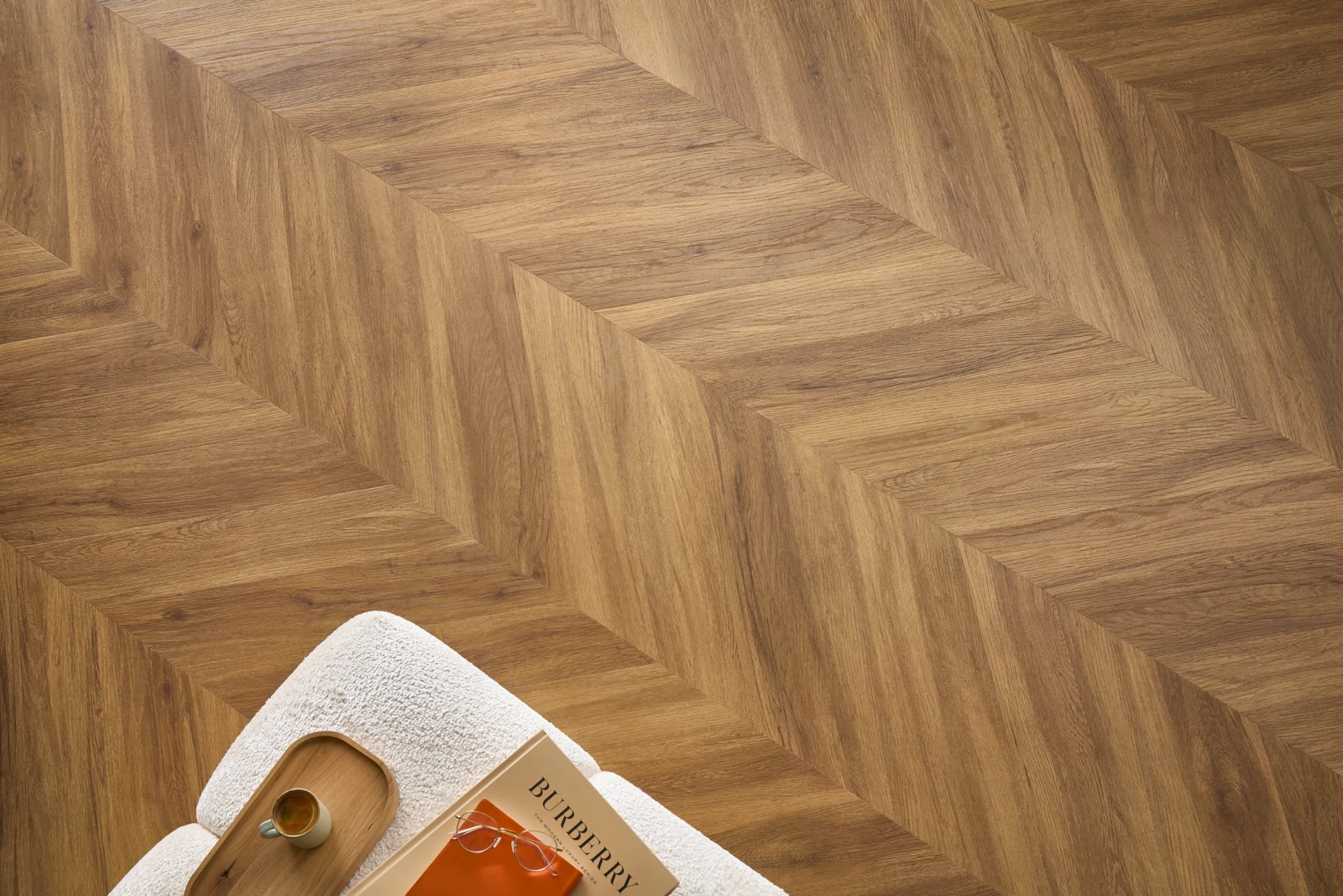 LVT-vinilna-talna-obloga-Chevron-Jersey-Oak-41102-ambient